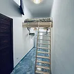 Vigi Naples