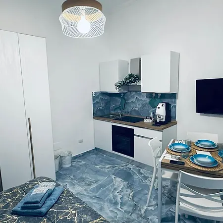 Vigi Naples